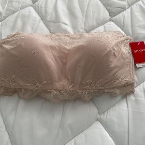 SPANX Undie-tectable Better Bandeau - L